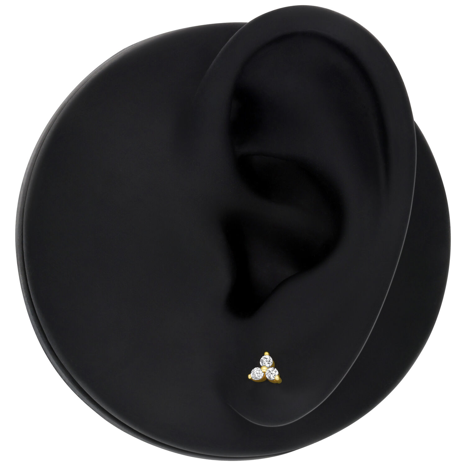 Trinity Piercing Aufsatz aus 14K Gold mit klaren Kristallen auf schwarzem Ohrmodell