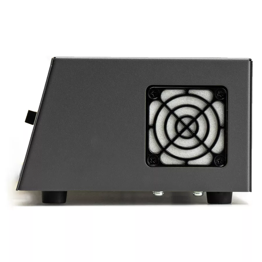 Schwarzer Thermokopierer TIM mit Lüfter auf weißem Hintergrund