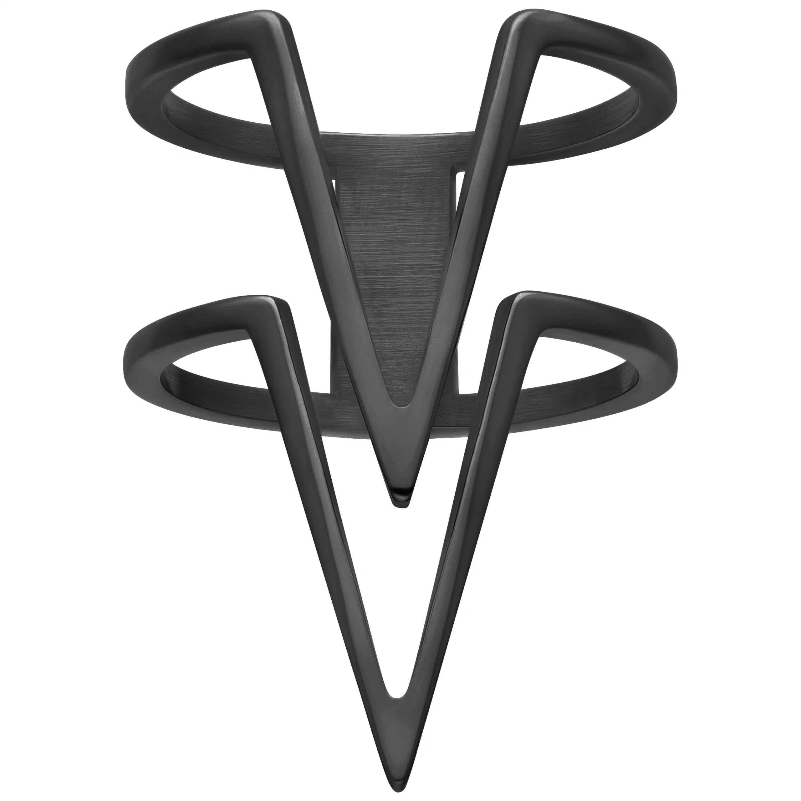 Schwarzer Double Chevron Ring in Größe 17,0 mm auf weißem Hintergrund