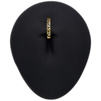 Goldener Bauchnabel Clicker mit Leopardenmuster auf schwarzem Hintergrund