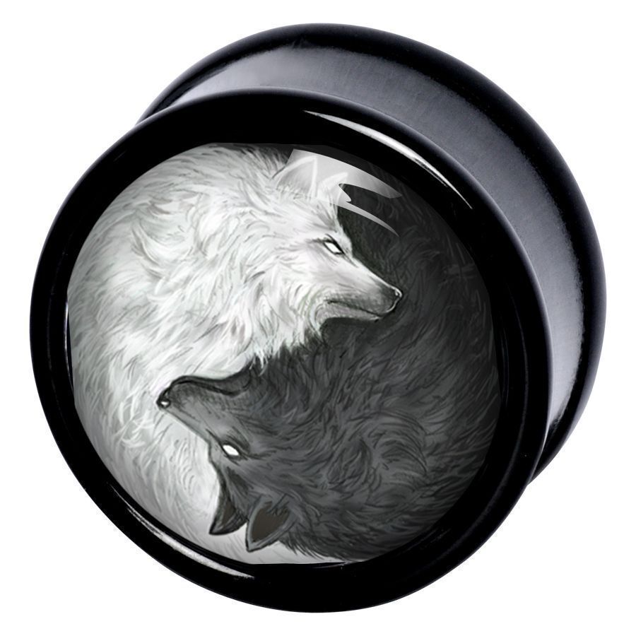 Wolves Pack Plug aus PMMA Schwarzer Plug mit Yin-Yang-Wolfsmotiv auf weißem Hintergrund