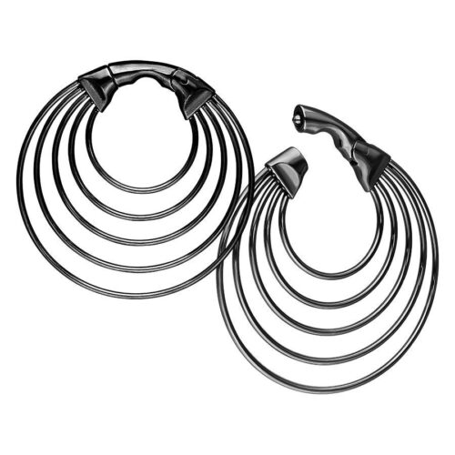 Schwarze Multilayer Ohrgewichte aus Chirurgenstahl auf weißem Hintergrund