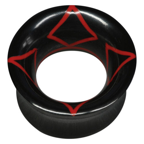 Schwarzer Horn Tunnel mit roten Diamantmustern auf weißem Hintergrund