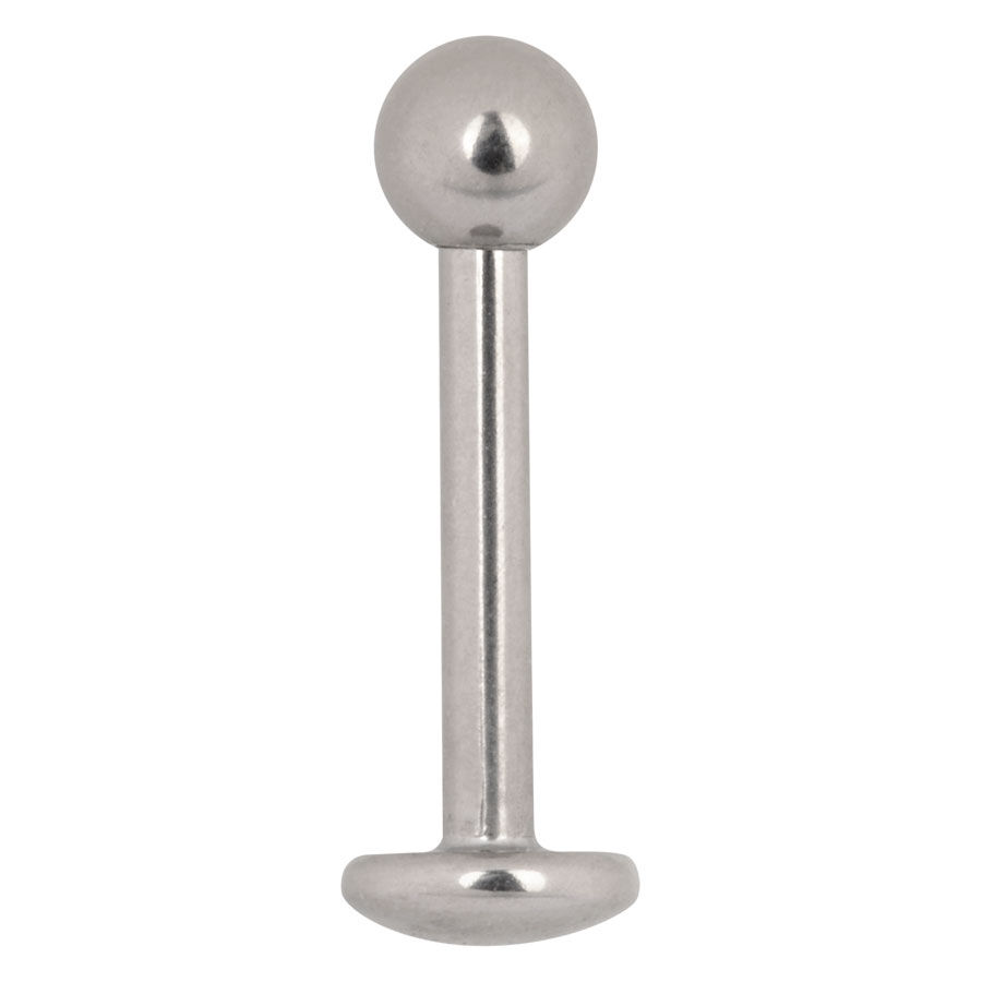 Silberner Titan Labret mit Kugel auf weißem Hintergrund