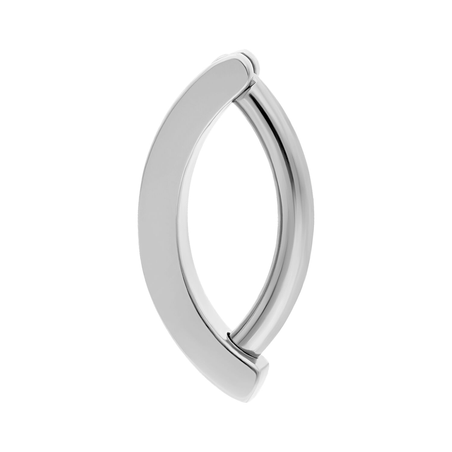 Silberner Bauchnabel Clicker aus Titan auf weißem Hintergrund