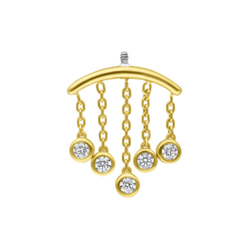 Goldener Helix Piercing-Aufsatz mit fünf klaren Kristallen auf weißem Hintergrund