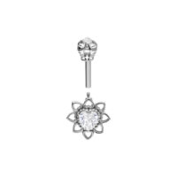 Vertikales Helix Barbell mit Kristallblume Silbernes Helix Barbell mit herzförmigem Kristall und Blumenmuster auf weißem Hintergrund