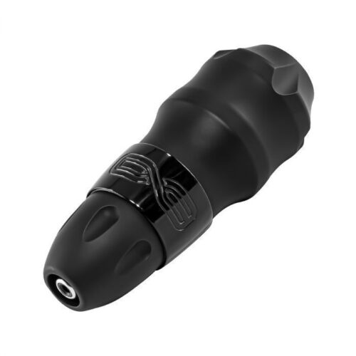 Schwarze FK Irons EXO 3.2 mm Tattoomaschine auf weißem Hintergrund