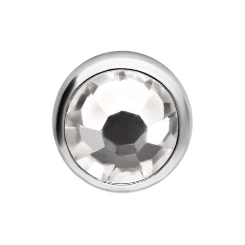 Silberner runder Titanaufsatz mit facettiertem klarem Kristall auf weißem Hintergrund