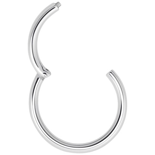 Silberner Hinged Segmentring aus Chirurgenstahl auf weißem Hintergrund