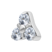 Trinity Aufsatz mit Kristallen für Labrets Silberner Trinity Aufsatz mit drei kristallklaren Steinen auf weißem Hintergrund