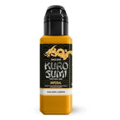 Gelbe Kuro Sumi Imperial Tattoofarbe in 44 ml Flasche auf weißem Hintergrund