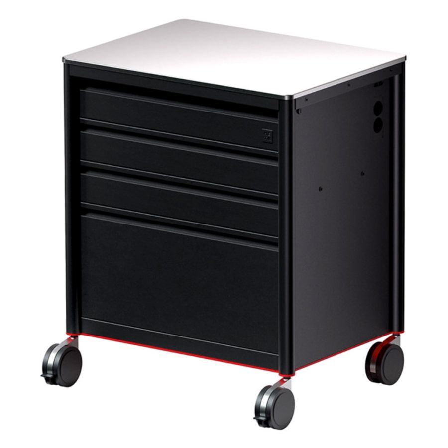 Schwarze Tattoo Workstation aus Aluminium mit Rollen auf weißem Hintergrund