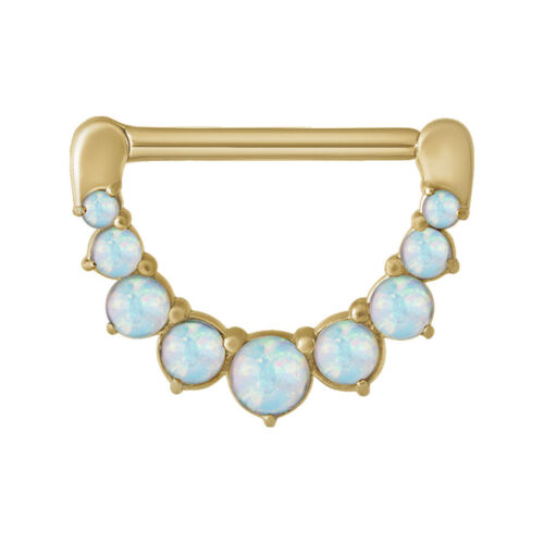 Goldener Nipple Clicker mit sieben weißen Opalen auf weißem Hintergrund