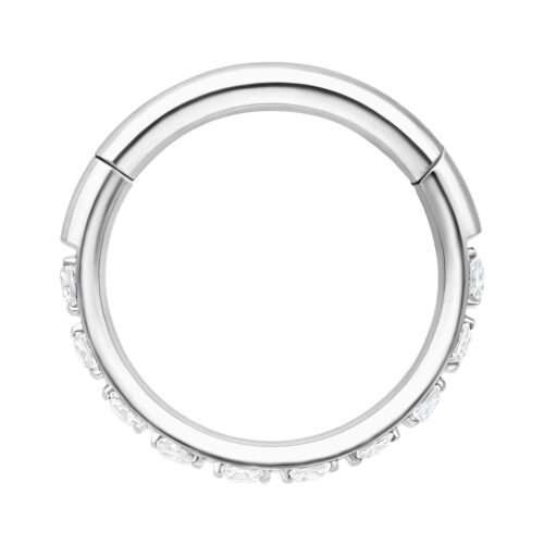 Silberner Septum Clicker mit Kristallen, 10,0 mm Durchmesser, weißer Hintergrund