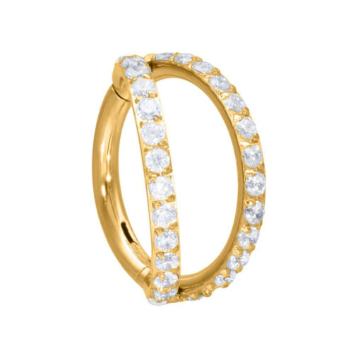 Goldener Piercing-Ring mit doppelter Kristallreihe auf weißem Hintergrund