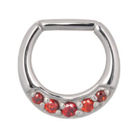 Roter Kristall Septum Clicker 6mm Silberner Septum Clicker mit roten Kristallen auf weißem Hintergrund