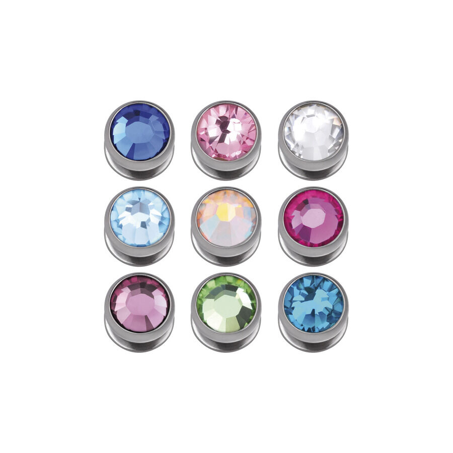 Neun silberne Skindiver mit farbigen Kristallen auf weißem Hintergrund