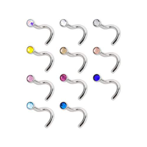 Silberner Nasenstecker aus Titan mit farbigen Kristallen auf weißem Hintergrund